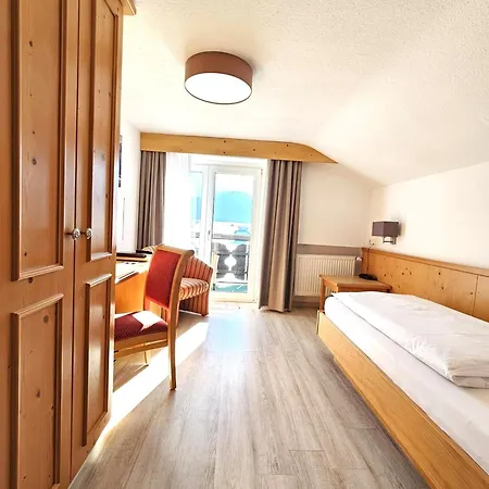 Fuggerhof Hotell