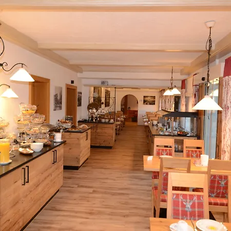 ホテル Cafe Fuggerhof