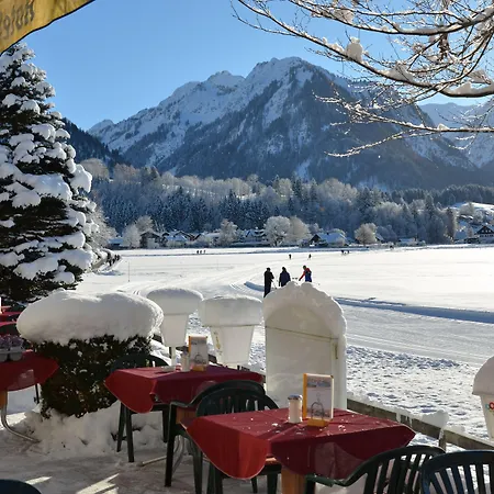 Cafe Fuggerhof Отель Оберстдорф