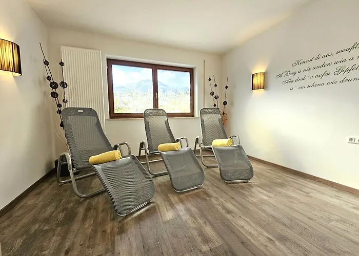 فندق Cafe Fuggerhof اوبرستدورف
