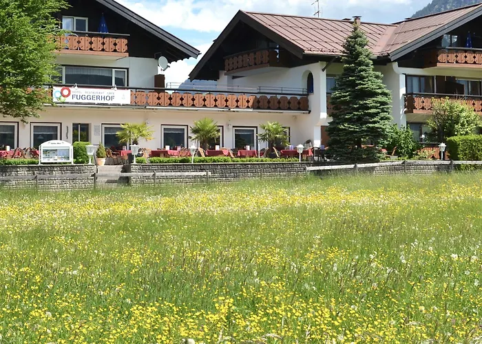 Cafe Fuggerhof فندق 3*